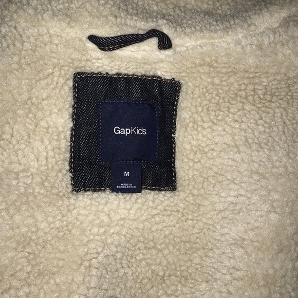 Coat - Picture 4 of 4